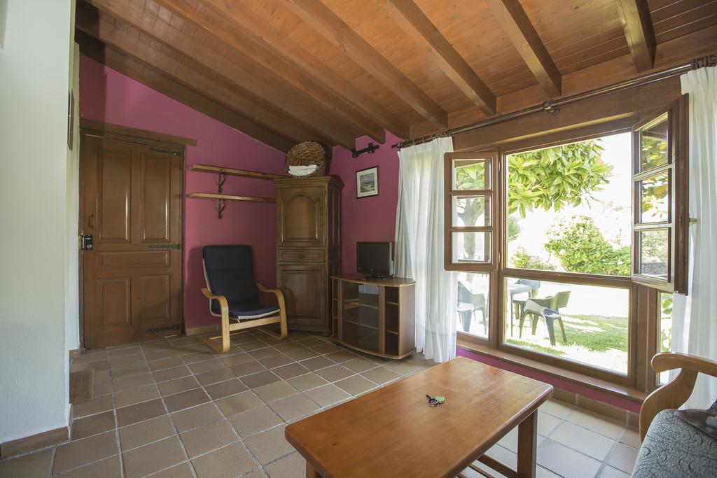 Apartamentos Rurales Playa Del Canal Villanueva de Pria Екстер'єр фото